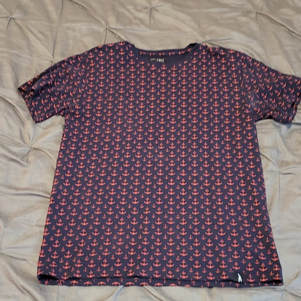 Mens t shirt